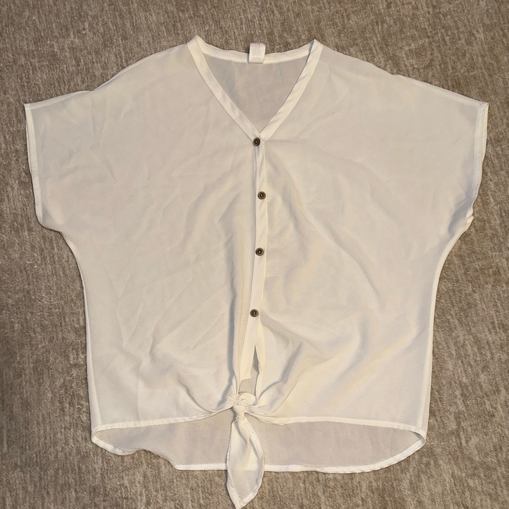 White Button down tie up top 🤍